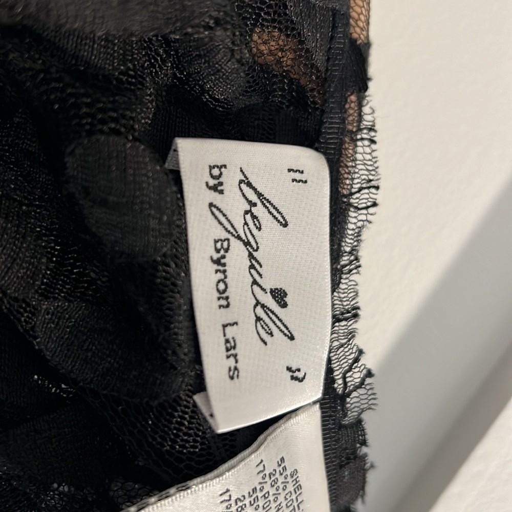 Worn once gorgeous Anthropologie dress - Picture 4 of 4